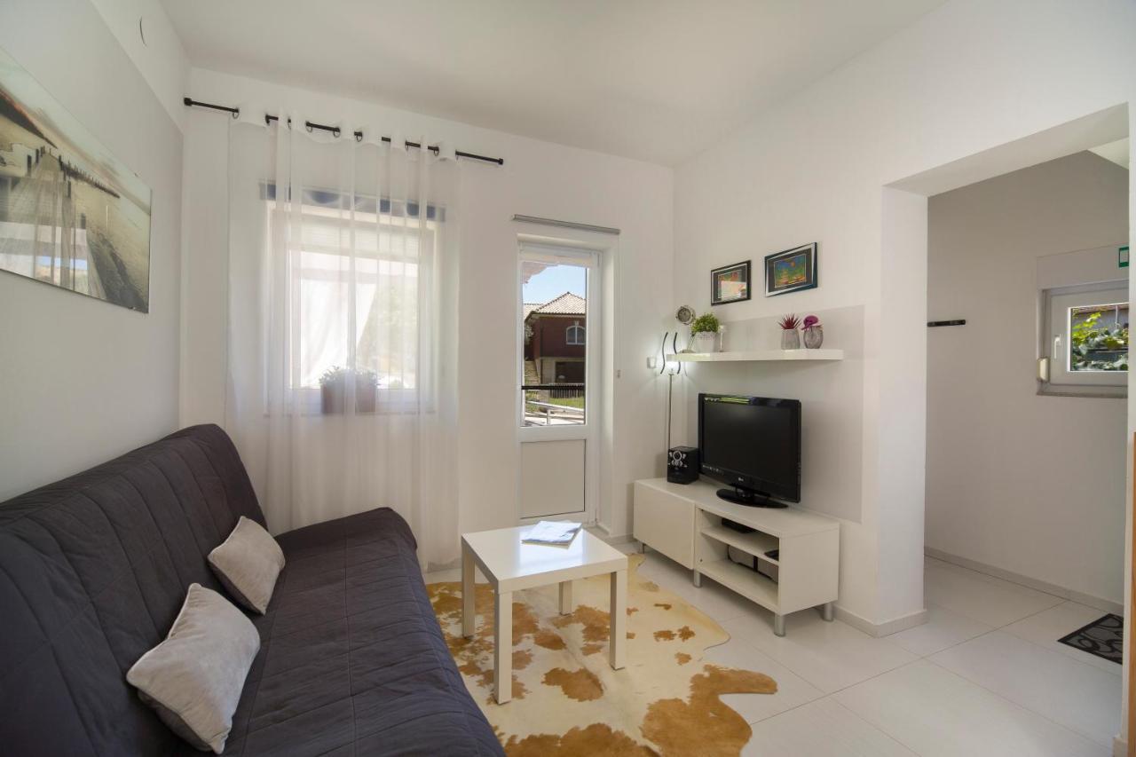 Apartment Katy Πούλα Εξωτερικό φωτογραφία